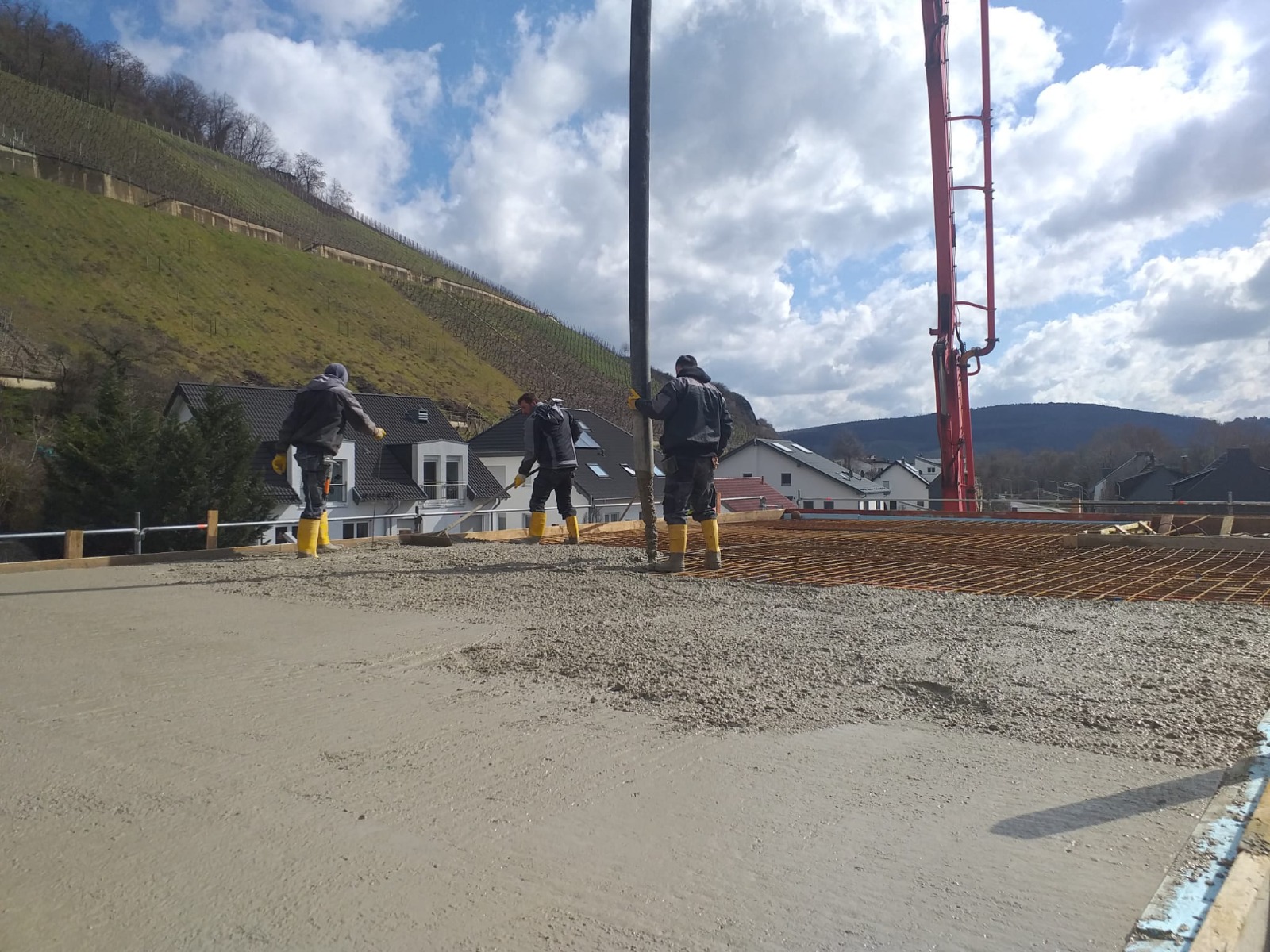 Betonarbeiten Bodenplatte Bad Neuenahr-Ahrweiler - Professionelle Betonierung